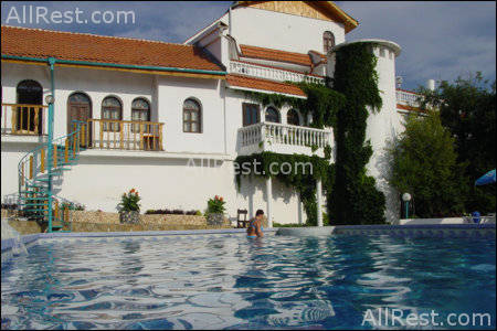 Gamartata Hotel 4